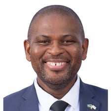 Loyiso Tyira
