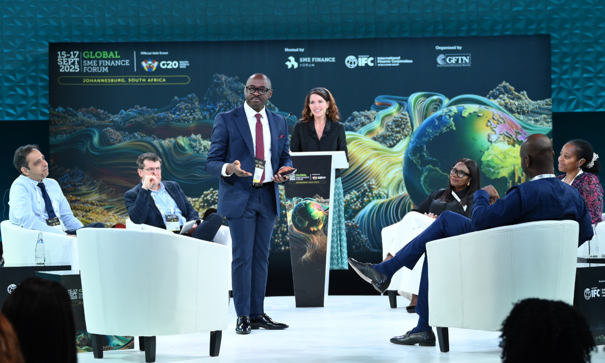 GSMEFF 2025 The Great Data Debate GSMEFF 2025 The Great Data Debate